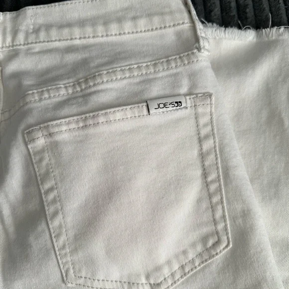Joe's Jeans High-Rise White Ankle Jeans - Size 26 - Inseam “26 - Straight Leg - Picture 6 of 6